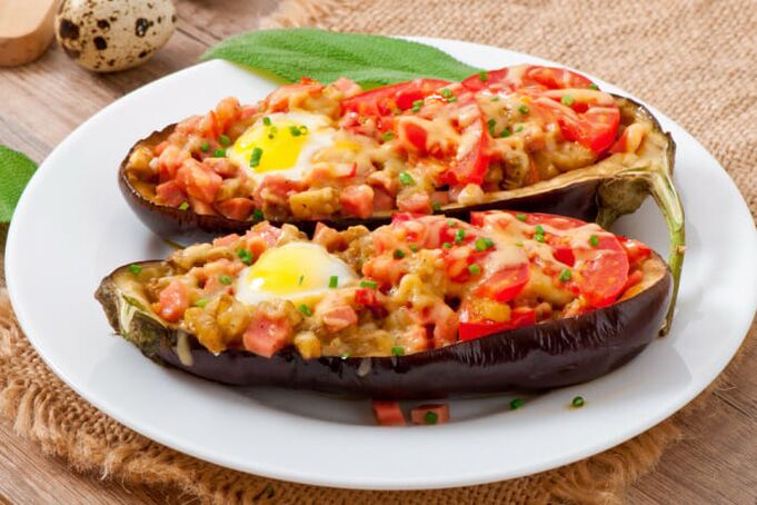 Grilled eggplant with vegetables because of high cholesterol